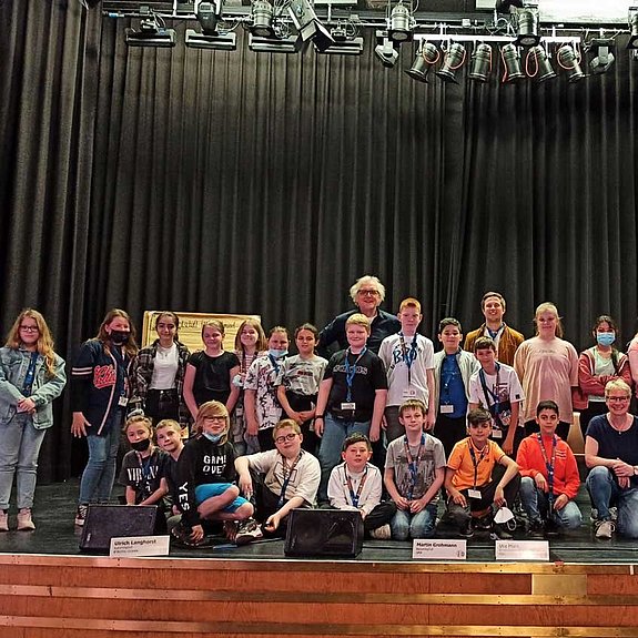 Conversation with politicians Conversation with politicians